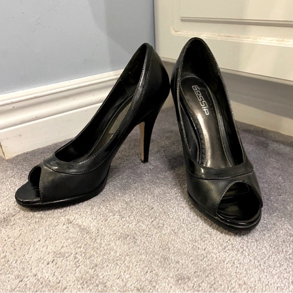 Gossip Peep Toe High Heel Pumps size 9